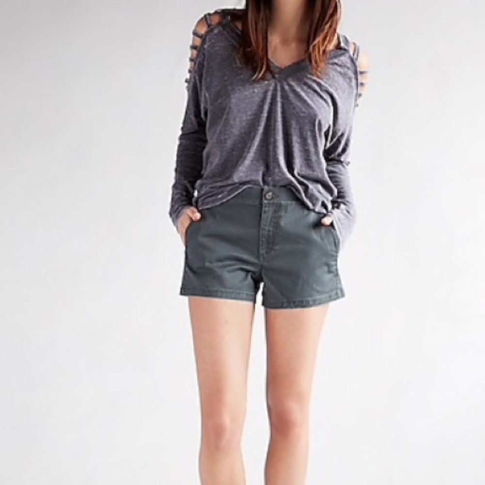 Mid Rise Relaxed Trouser Shorts - NWT